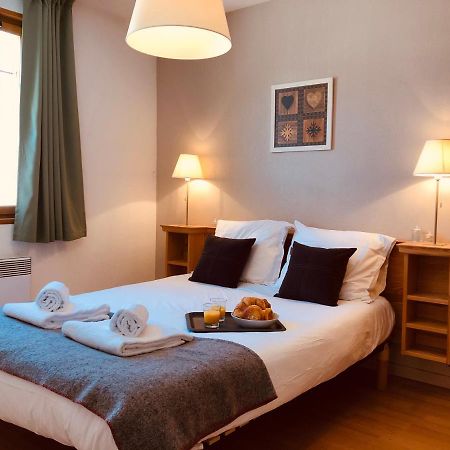 Le Castella: Appartement Cosy 6 Personnes Font-Romeu-Odeillo-Via Exterior photo